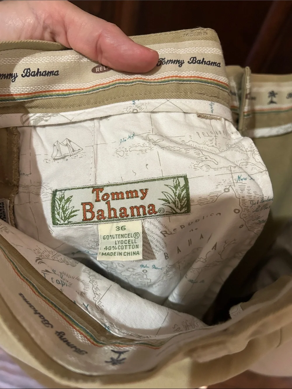Tommy Bahama casual tommy